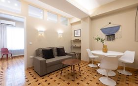 Kolonaki Suites By Olala Homes